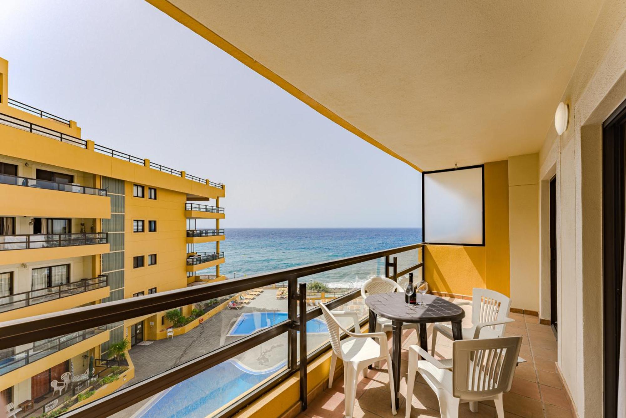 Edificio Agua Marina Panoramic View Apartments On First Line San Miguel de Abona Eksteriør bilde