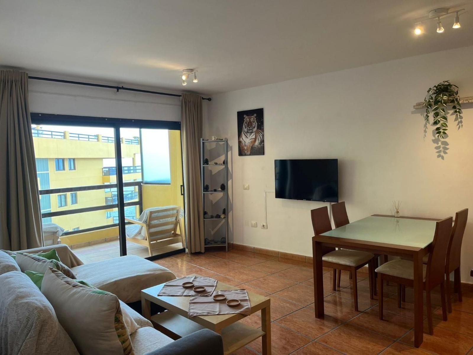 Edificio Agua Marina Panoramic View Apartments On First Line San Miguel de Abona Eksteriør bilde